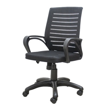 Кресло мод.МИ-6 черная сетка подл..209 черный пластик ,крест.пласт черный